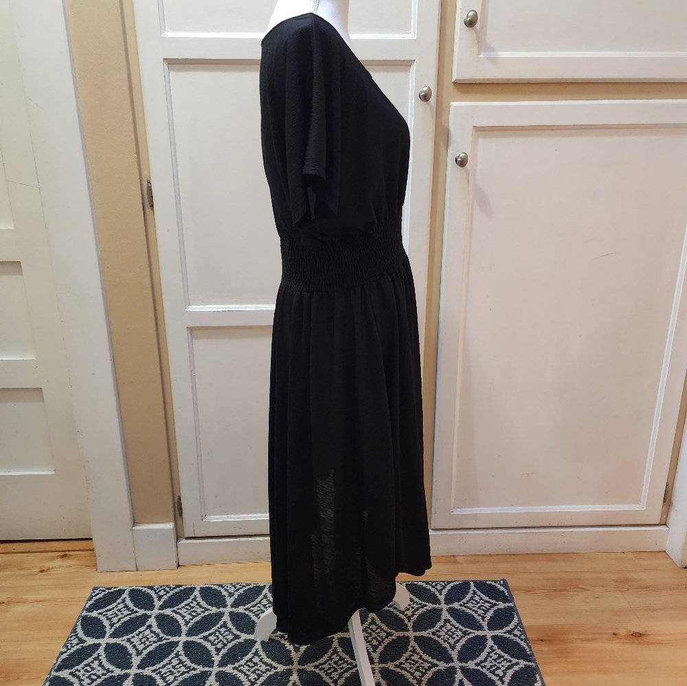 Q Women's Butterfly Sleeve Jersey Midi Dress - Picture 9 of 11